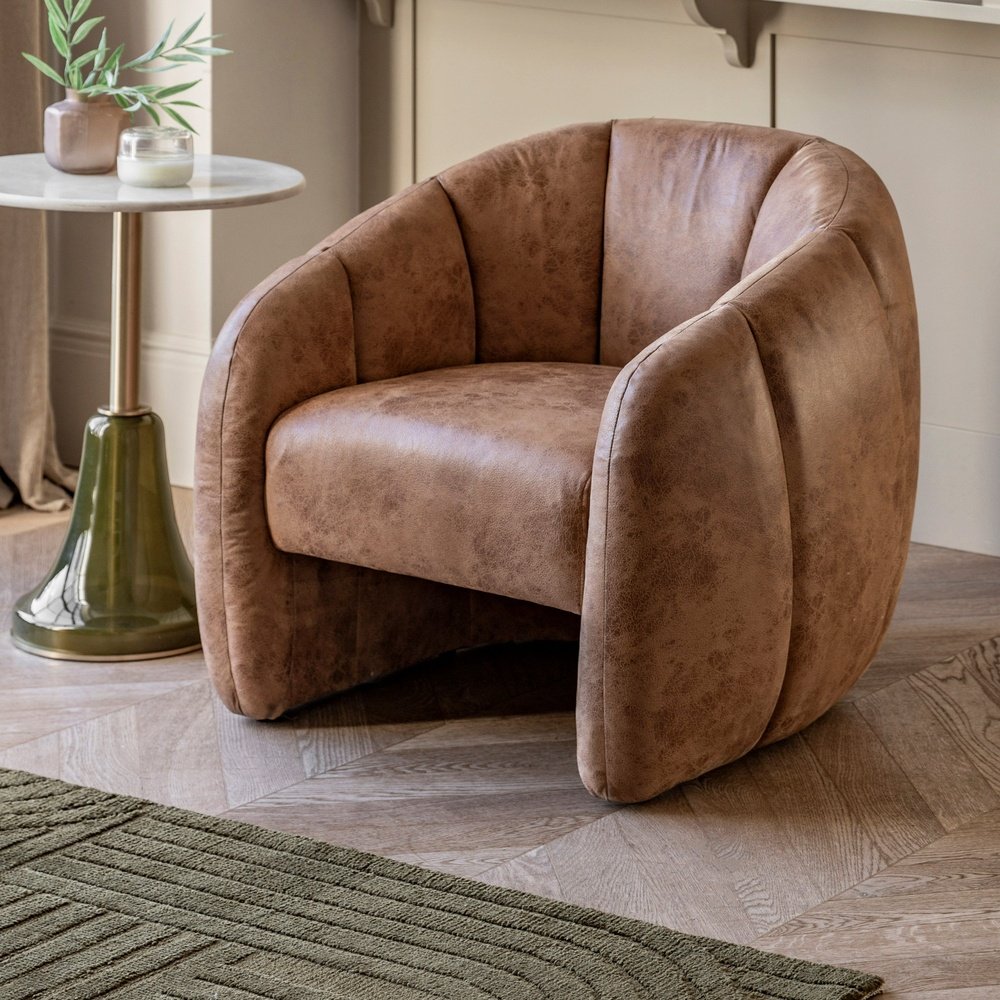 Gallery Interiors Oxford Tub Chair in Antique Tan Leather