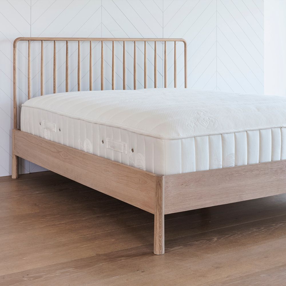 Gallery Interiors Wycombe Spindle Bed in Natural