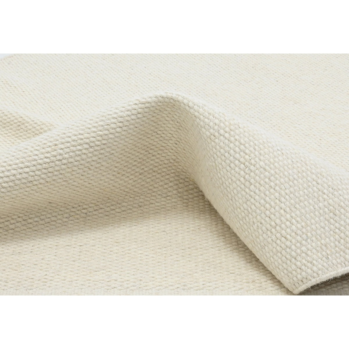 Ivy & Elm Remy Wool Rug Medium in Cream