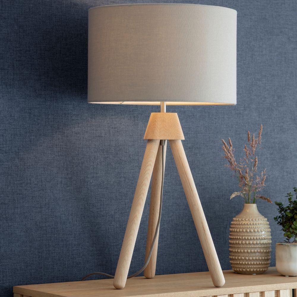 Garden Trading Hambledon Oak Table Lamp