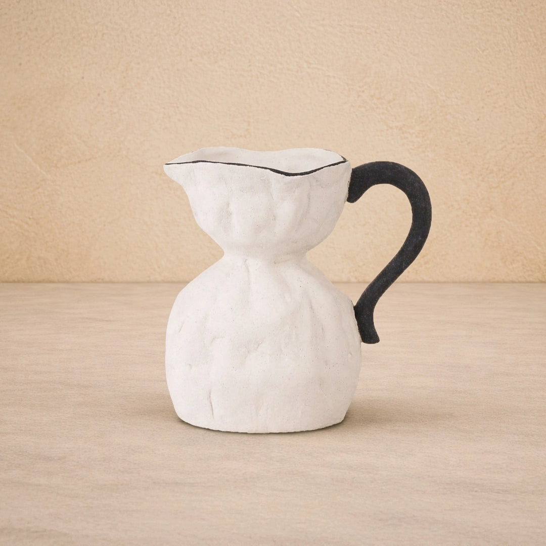 Elaris Ceramic Sculpture - White & Black