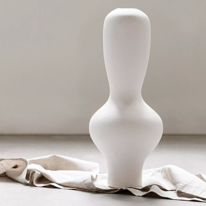 Bowling Vase