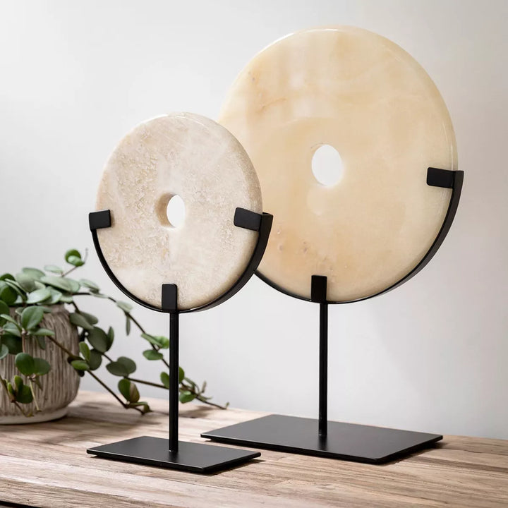 Coin Stand Sculpture - Onyx