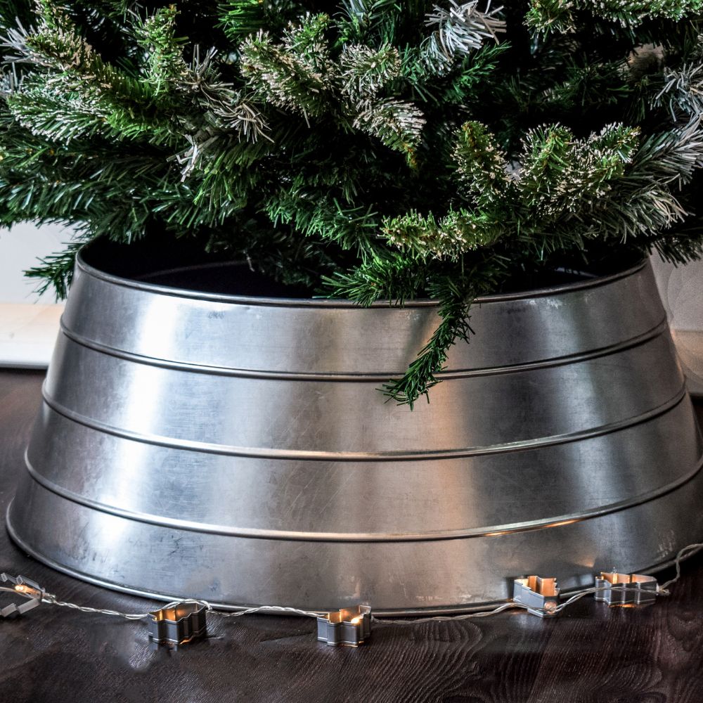 Ivyline Metal Christmas Galvanised Tree Skirt