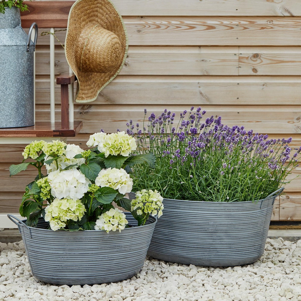 Ivyline Outdoor Matlock Oval Planter