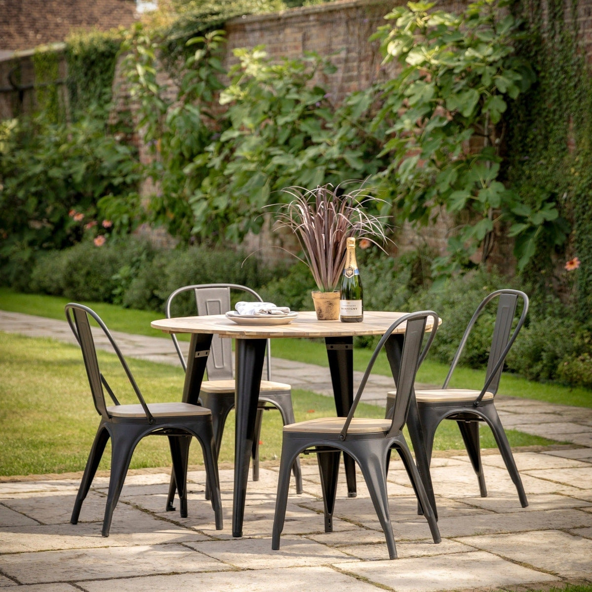 Gallery Interiors Outdoor Puerto Round Dining Table