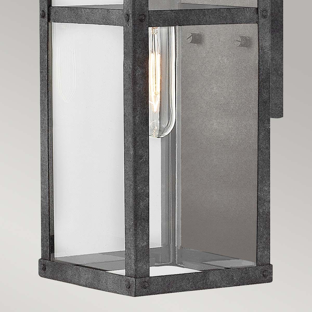 Quintiesse Porter 1 Light Small Wall Lantern