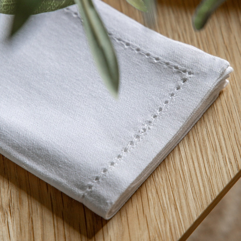 White Classic Napkin Pack of 4 GalleryDirect 3