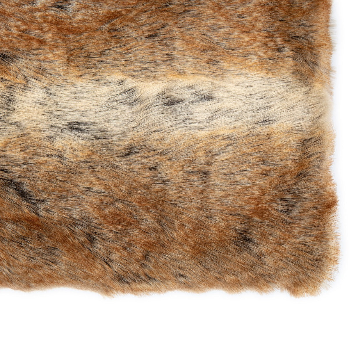 Gallery Interiors Husky Fur Throw Premium