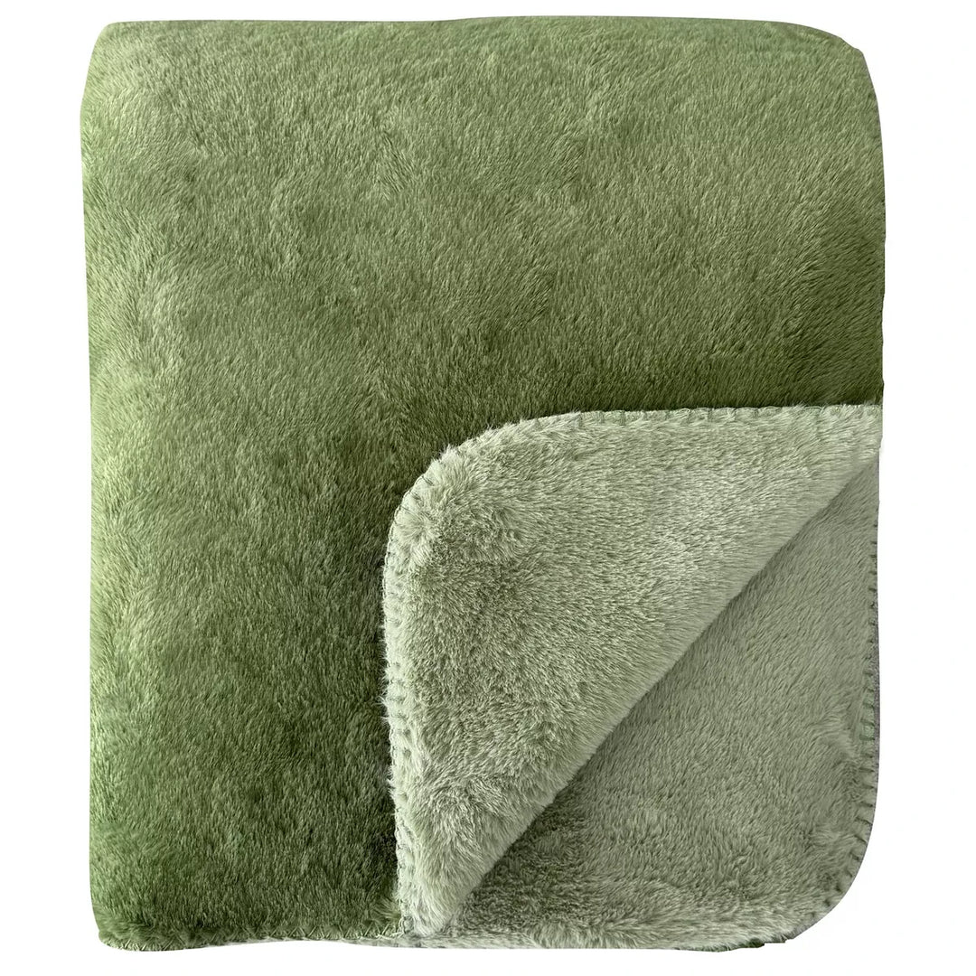 Pembroke Faux Rabbit Reverse Colour Throw 150x200cm - Green