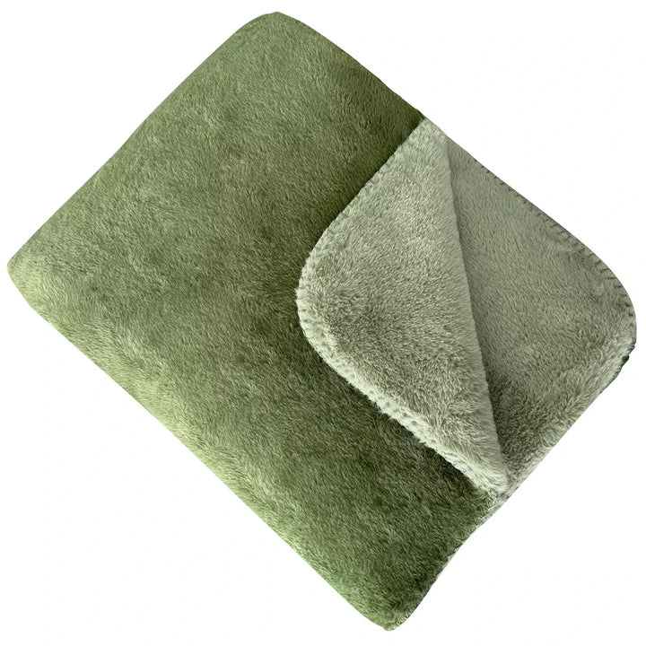Pembroke Faux Rabbit Reverse Colour Throw 150x200cm - Green