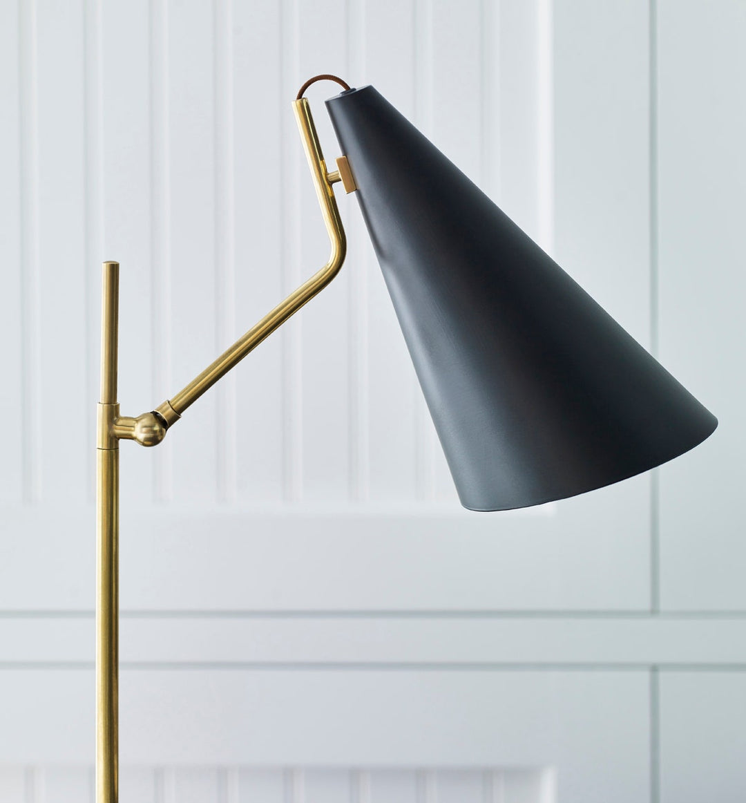 Clemente Table Lamp - Antique Brass with Black Visual Comfort 4