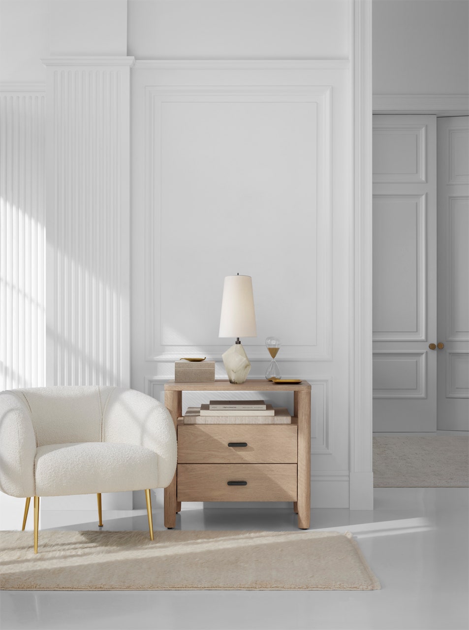 Halcyon Accent Table Lamp - Alabaster with Linen Shade Visual Comfort 2