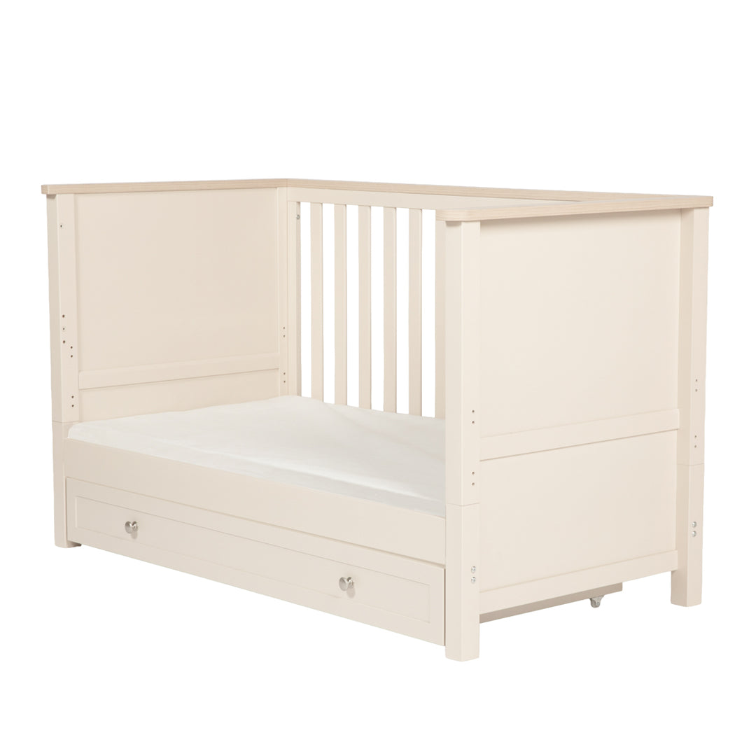 Starlight Cot & Changing Unit Set - Cashmere & Oak