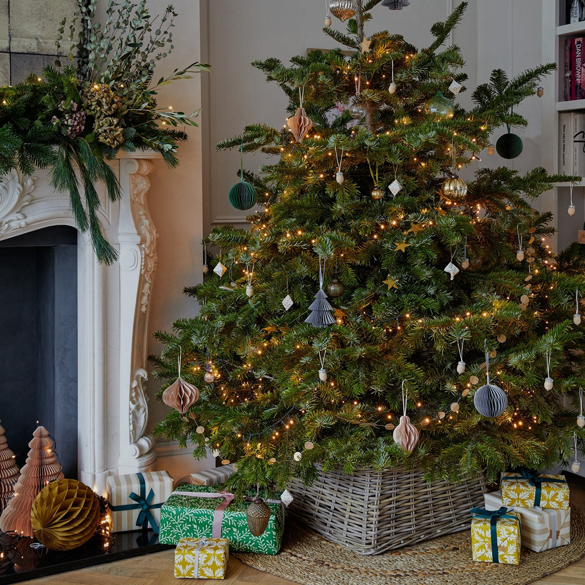 Ivyline Wicker Tree Skirt Square