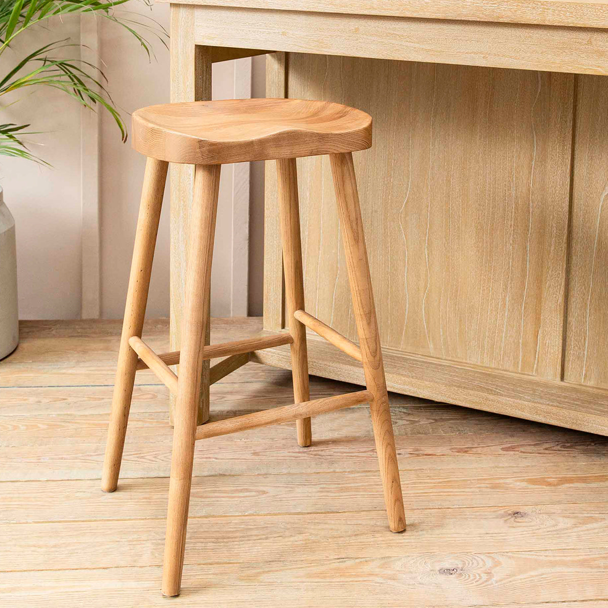 Garden Trading Lilley Bar Stool in Natural