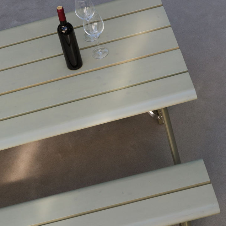 Avenue Outdoor Table - Desert Sage Zuiver 3