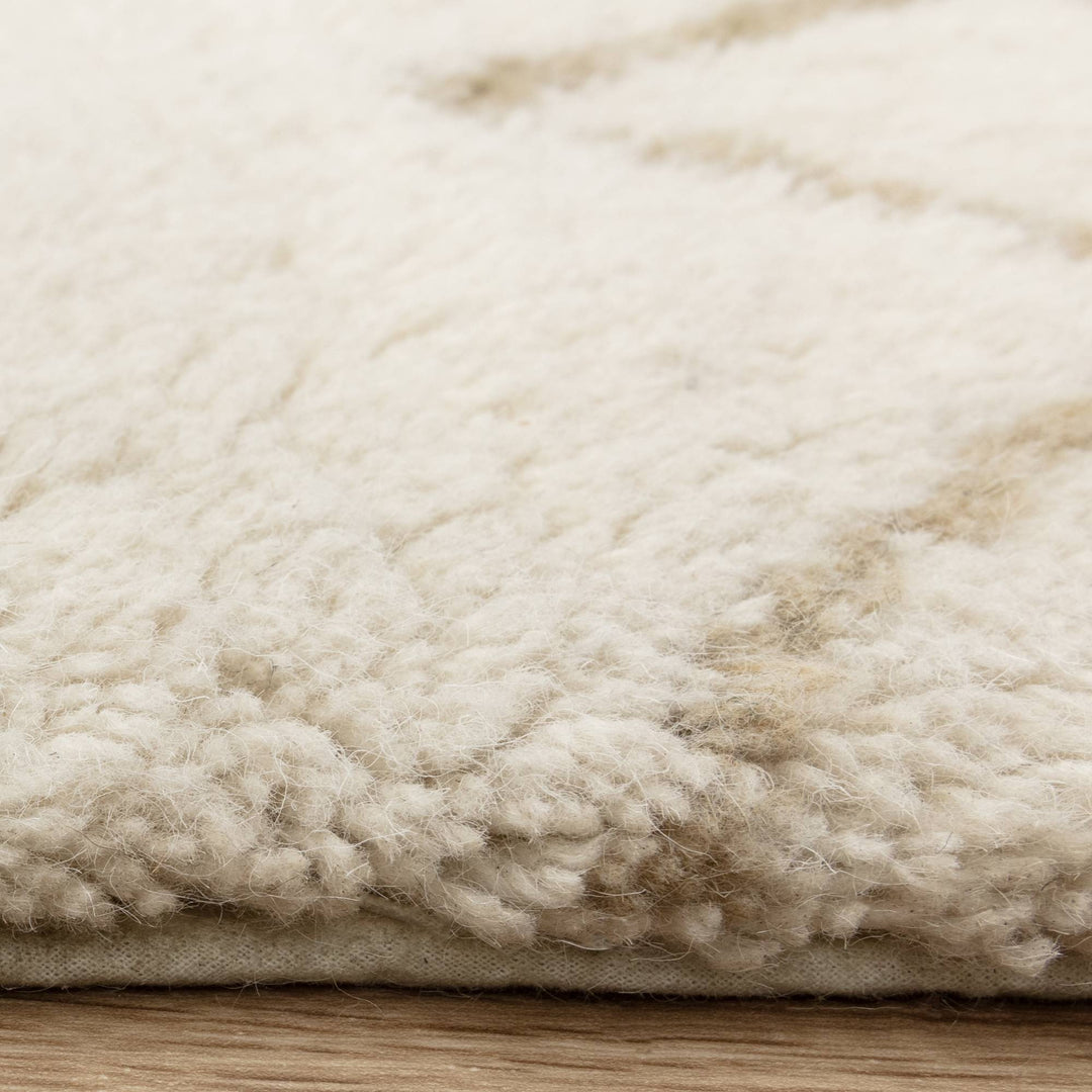 Azera Crosshatch Rug - Cream