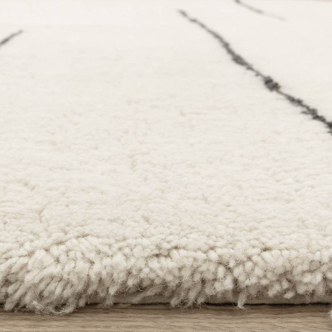 Azera Dash Rug - Cream