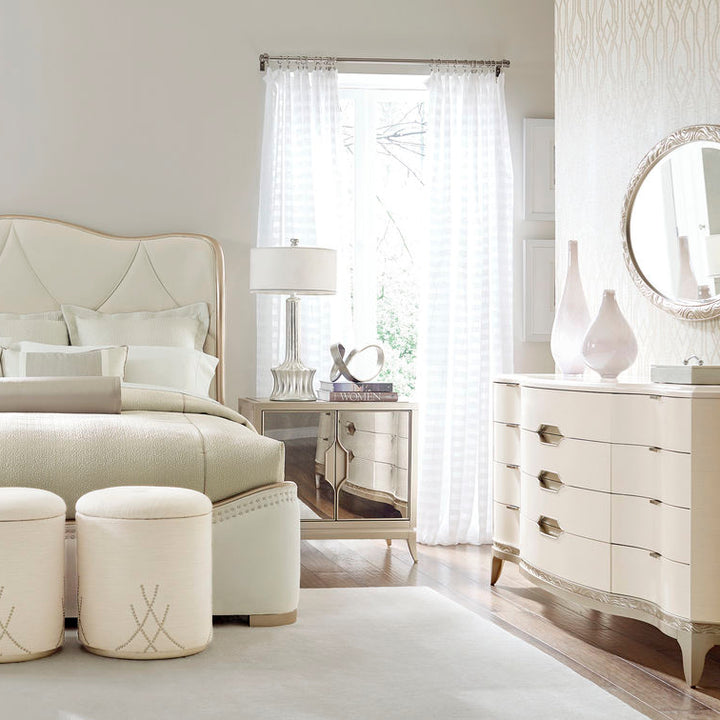 Adela Dresser Caracole 3