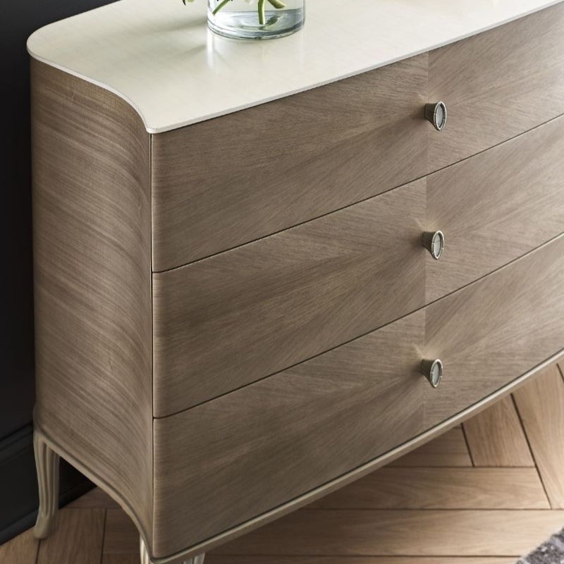 Lillian - Double Dresser Caracole 4