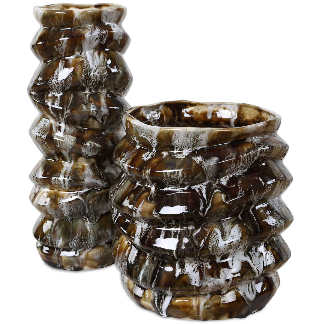Cuoco Set of 2 Glazed Brown Vases