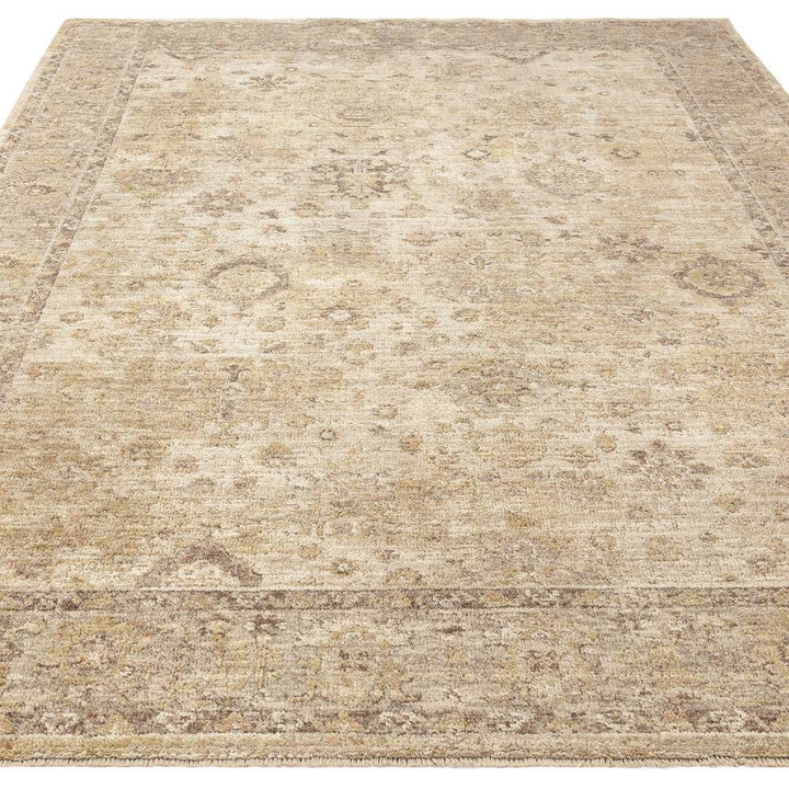 Heriz Ornate Rug - Beige