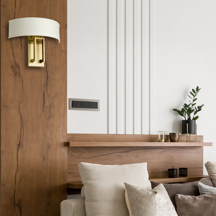 Hampton 2 Wall Light - Brushed Brass