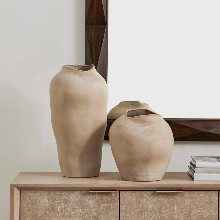 Shadow Play Indoor Outdoor Set of 2 Vases