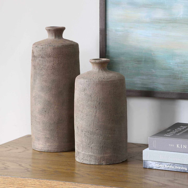 Terrene Clay Set of 2 Vases