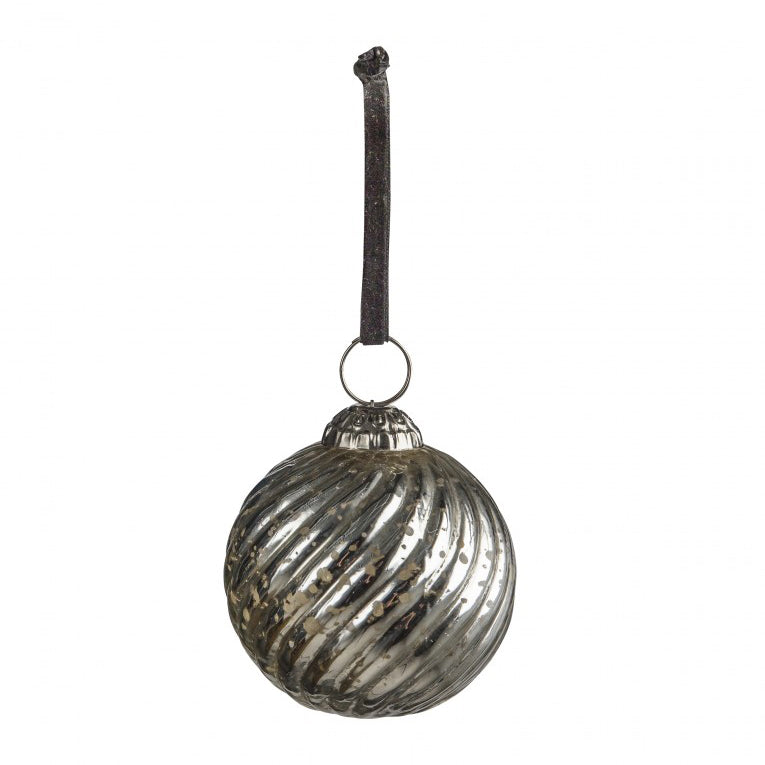  GalleryDirect-Gallery Interiors Set of 6 Farley Swirl Baubles Antique Silver- 901 