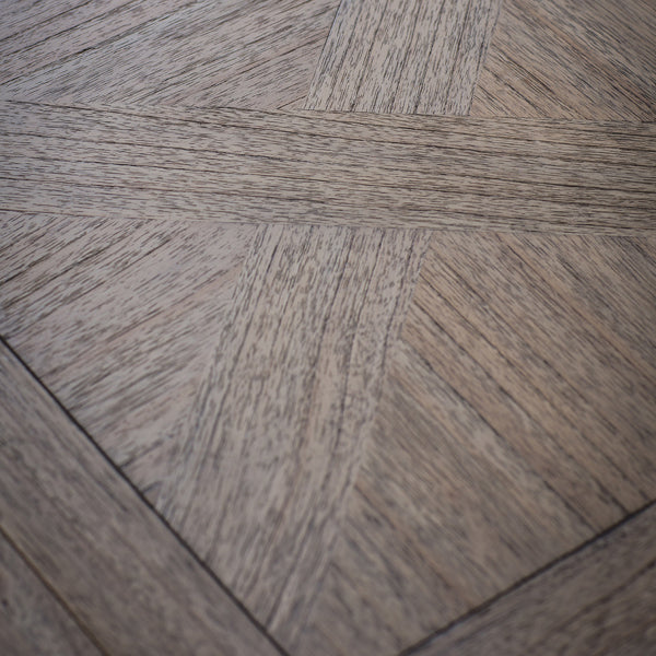 Mustique 8-10 Seater Extending Dining Table GalleryDS 4