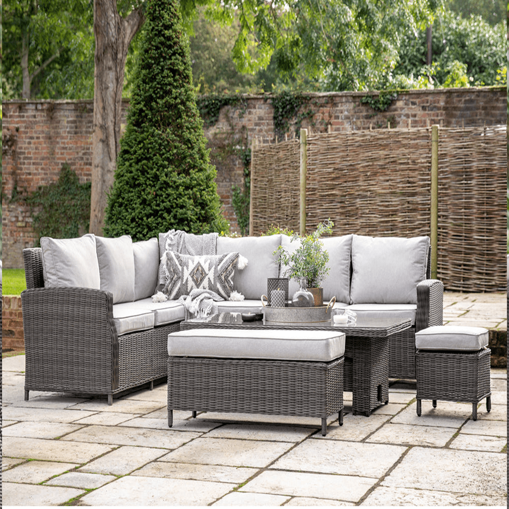 Outdoor rising table online set