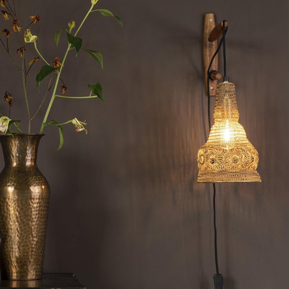 Olivia's Nordic Living Collection - Ake Wall Lamp in Gold