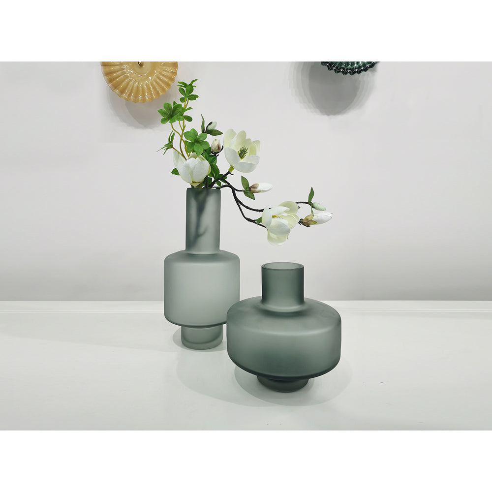 Liang & Eimil Lyon I Grey Vases