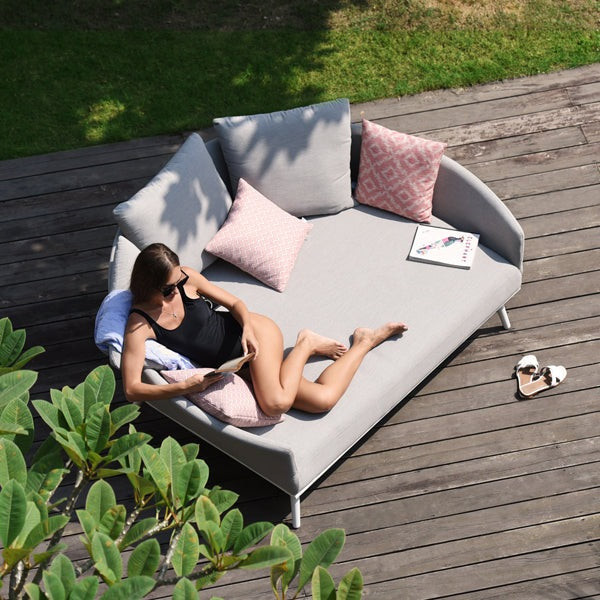 Maze Ark Lead Chine Outdoor Daybed