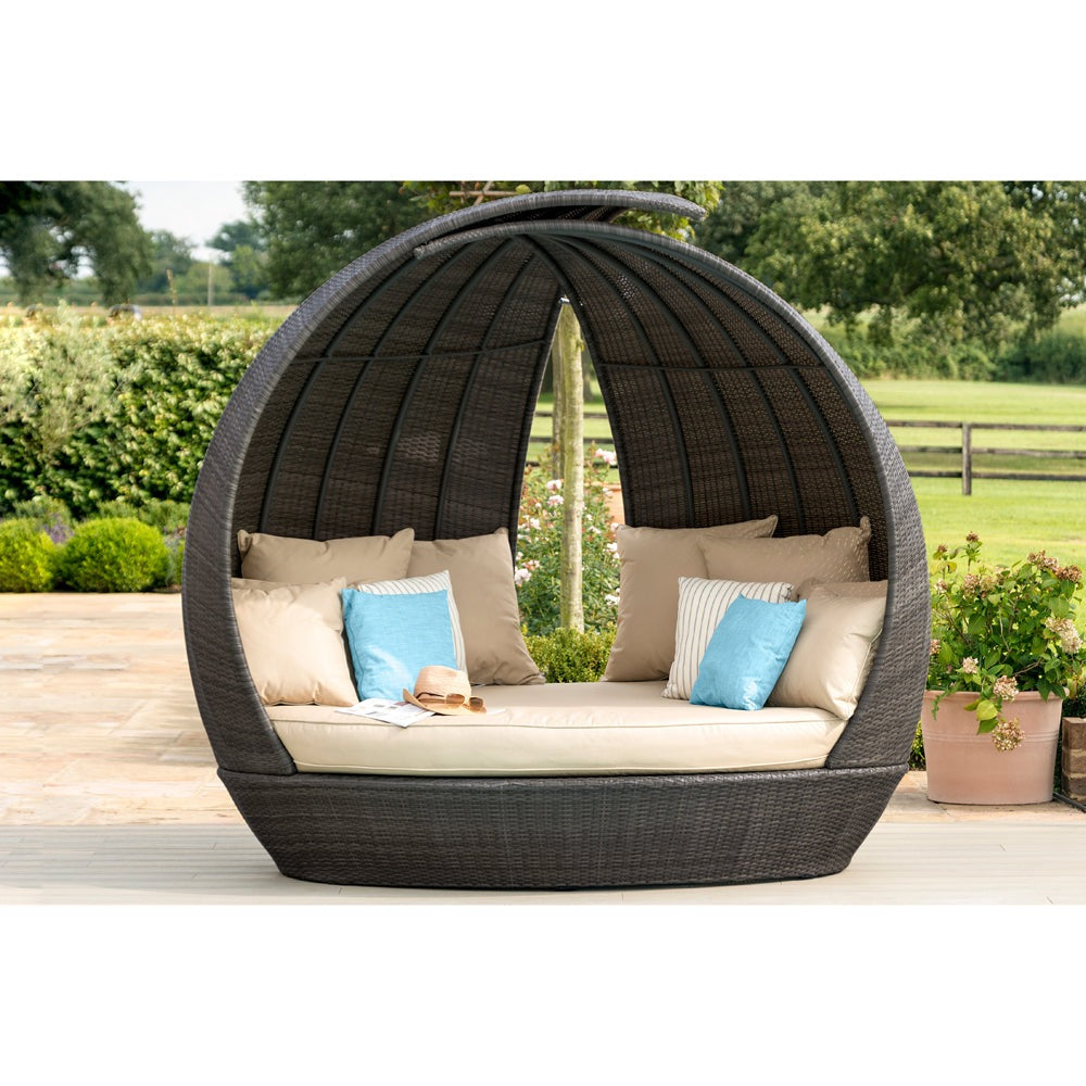 Maze Lotus Daybed Brown