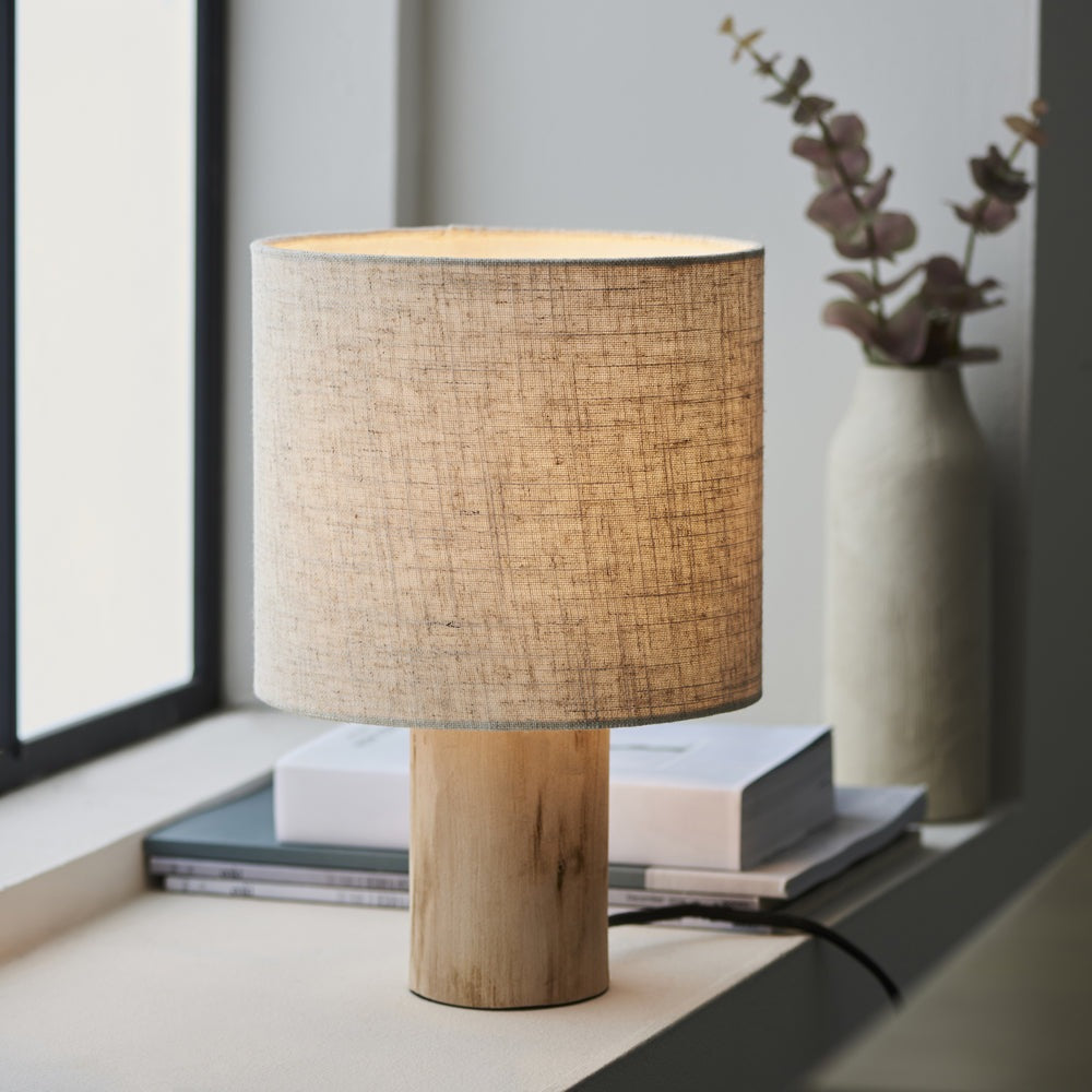 Gallery Interiors Derby Table Lamp in Natural