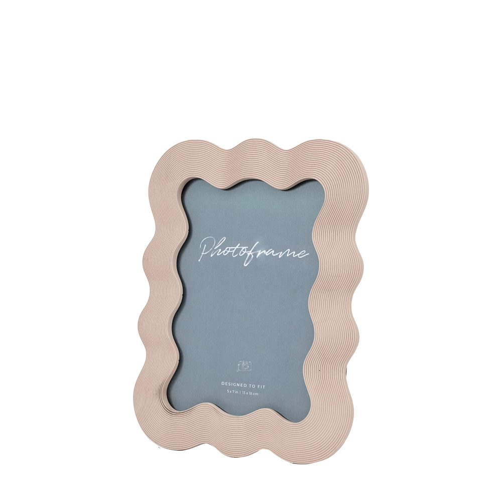 Gallery Interiors Curvy Photo Frame in Clay
