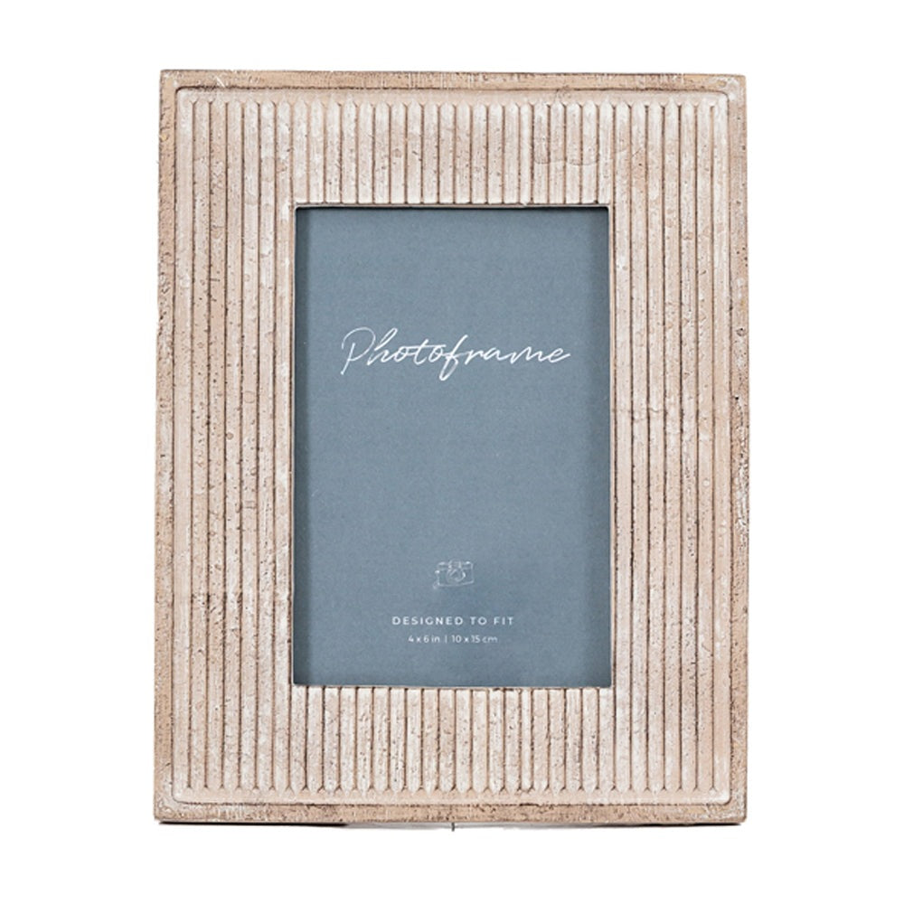 Gallery Interiors Draft Photo Frame in Natural