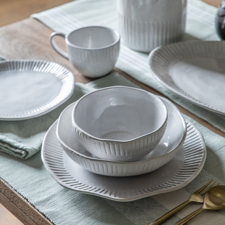 GalleryDirect Ellington Set of 4 Organic Ridged Dinner Plates - Natural