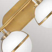 Hinkley Hollis 2 Light Wall Light in Brass & Clear Glass