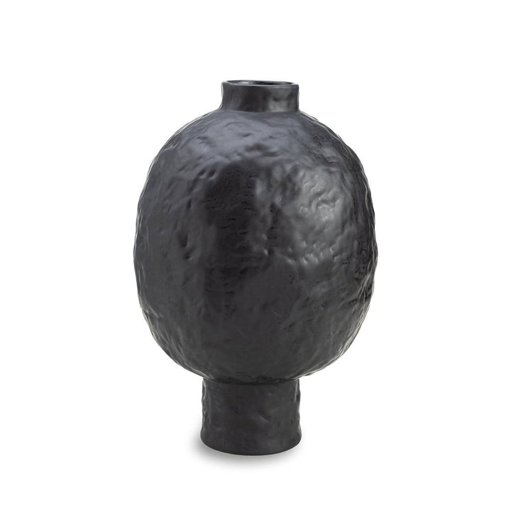 Hove Vase LiangAndEimil 1