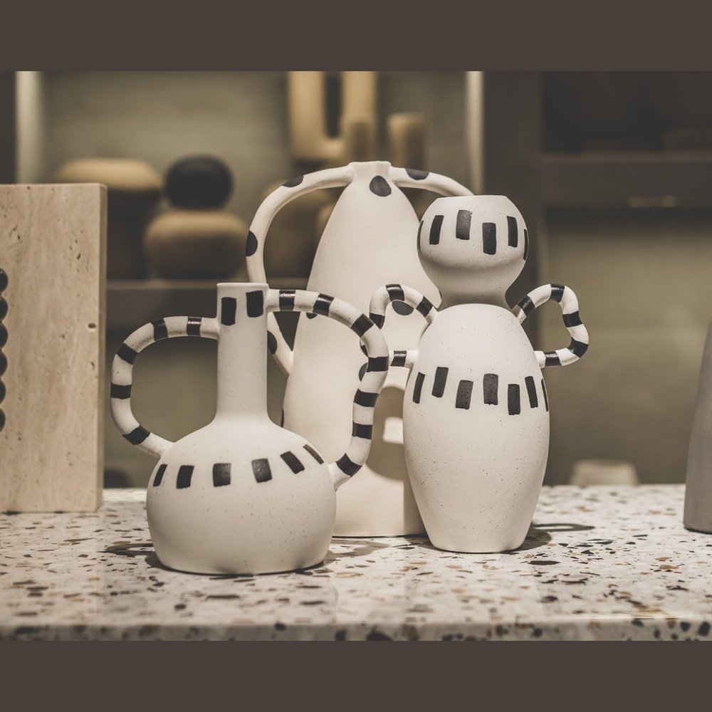 Irving Vase LiangAndEimil 2