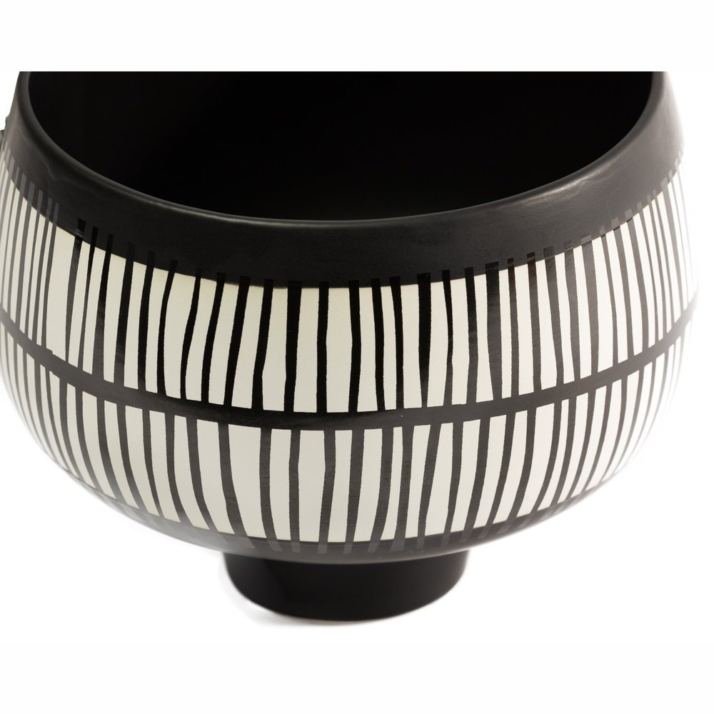  LiangAndEimil-Liang & Eimil Indent Bowl II (Small)-Monochrome 61 