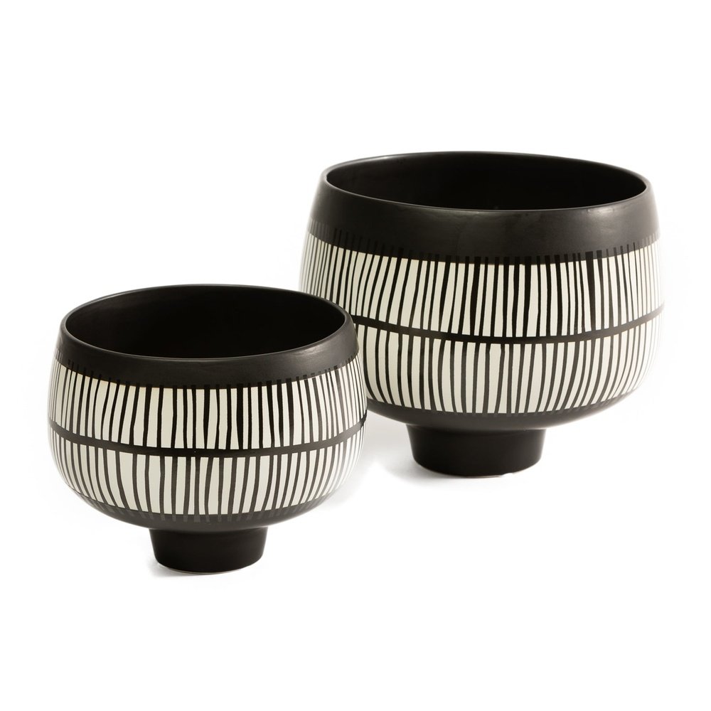  LiangAndEimil-Liang & Eimil Indent Bowl II (Small)-Monochrome 25 