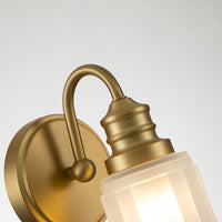 Quoizel Swell 1 Light Wall Light in Brass