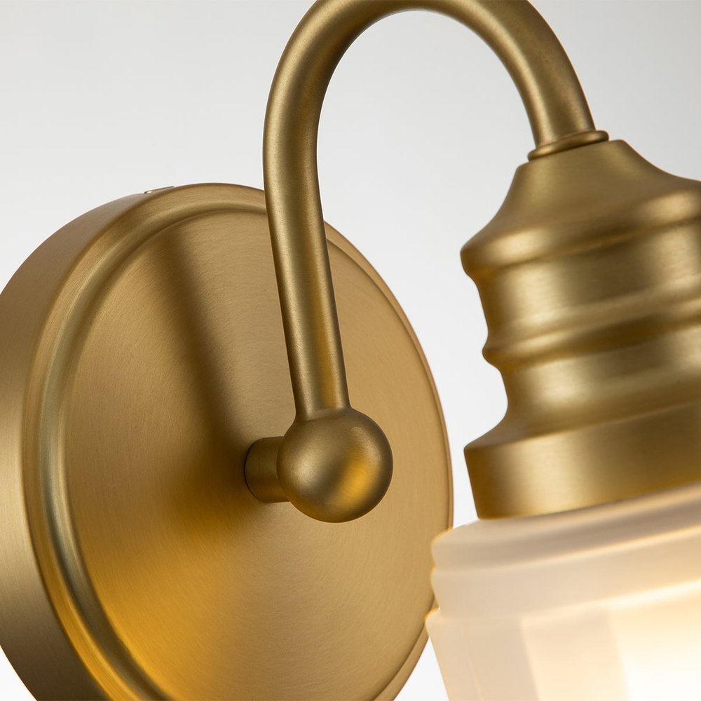 Quoizel Swell 1 Light Wall Light in Brass