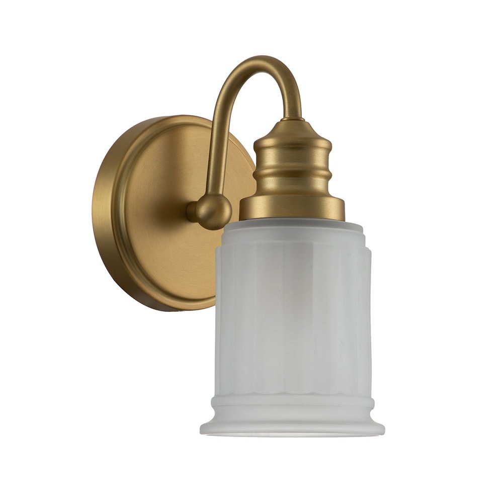 Quoizel Swell 1 Light Wall Light in Brass