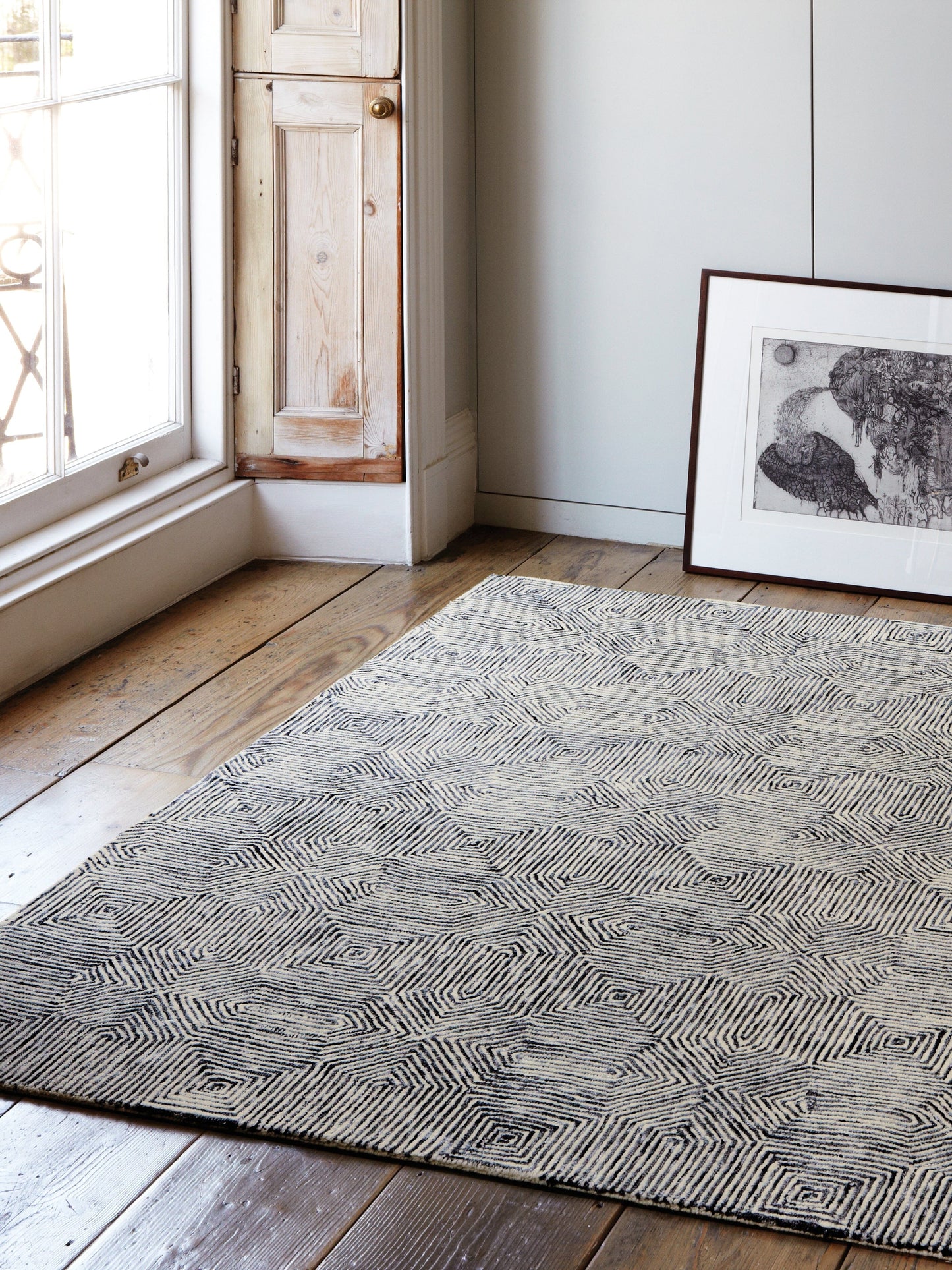 Asiatic Carpets Camden Hand Tufted Rug Black / White - 120 x 170cm